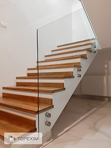 Producator balustrade sticla